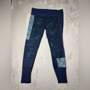 Lululemon Wunder Under Sashiko Floral Camo Blue Cropped Athletic Leggings 10